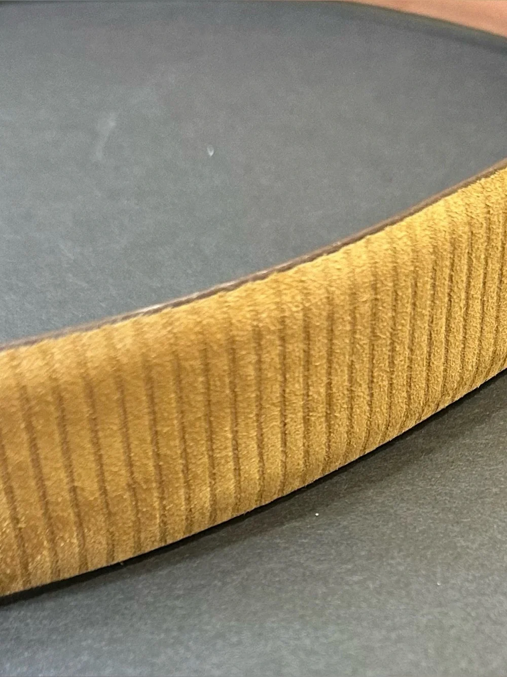 VTG 1990s Fullum & Holt Tan Ribbed Nubuck Leather Belt Gunmetal Buckle 36